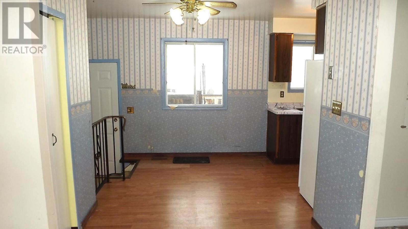 












75 Beckett BLVD

,
Elliot Lake,




Ontario
P5A3P5

