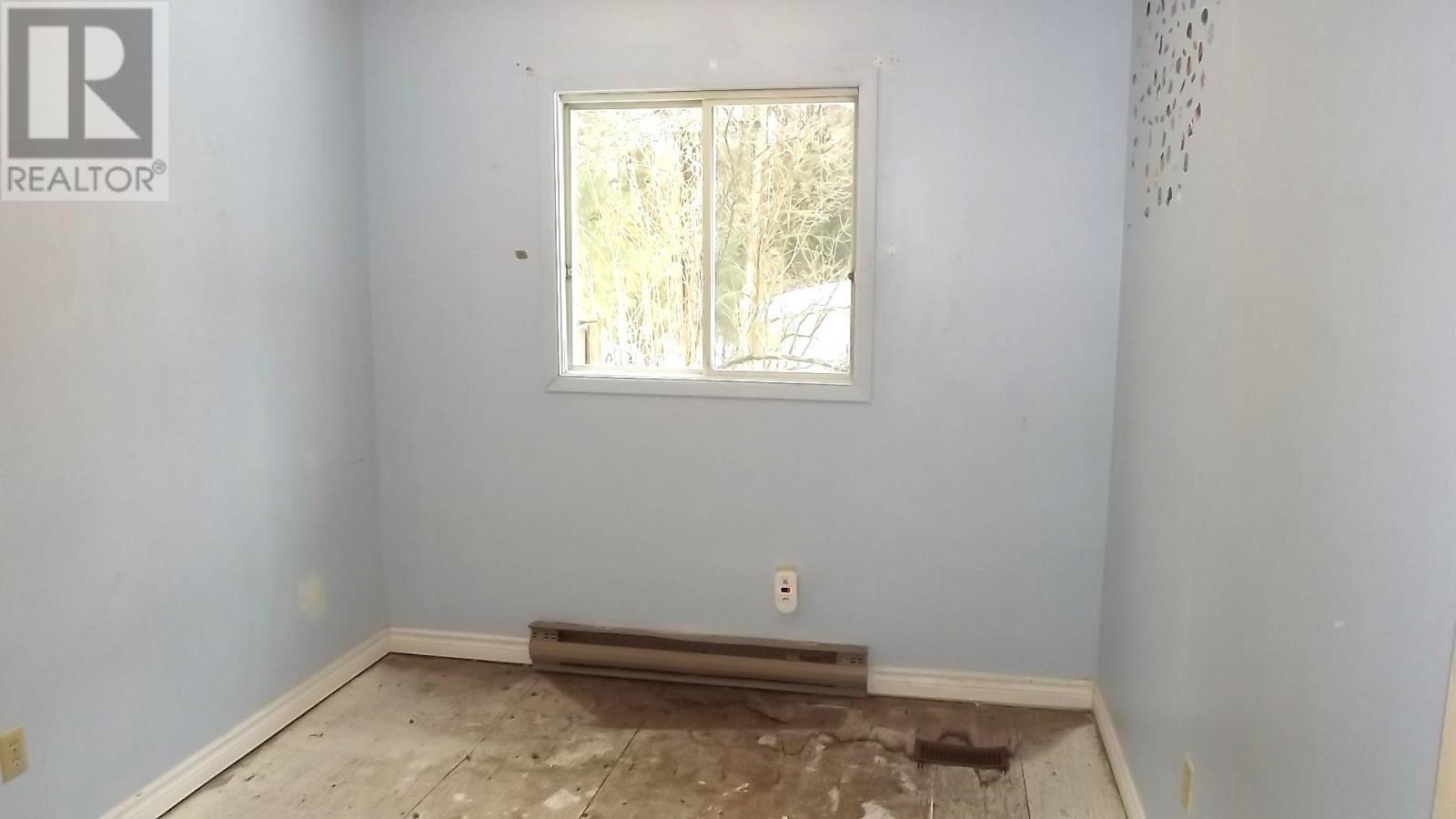 












75 Beckett BLVD

,
Elliot Lake,




Ontario
P5A3P5

