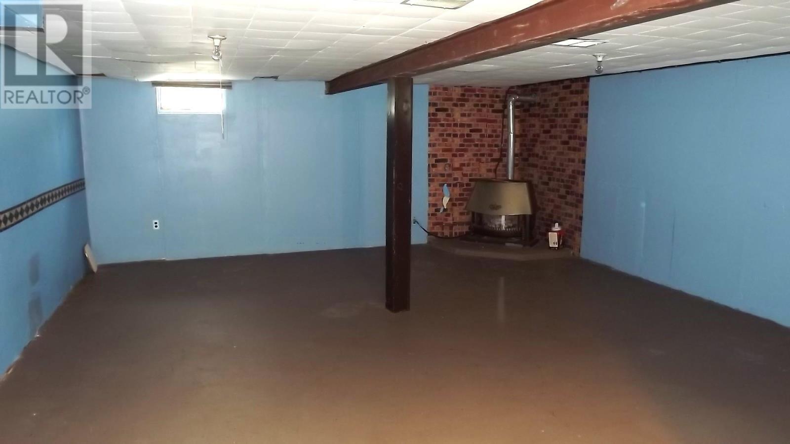 












75 Beckett BLVD

,
Elliot Lake,




Ontario
P5A3P5

