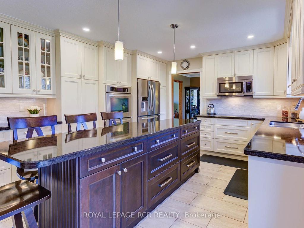 









117


Birch

Grove,
Shelburne,




ON
L9V 2W3


