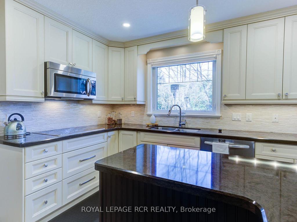









117


Birch

Grove,
Shelburne,




ON
L9V 2W3

