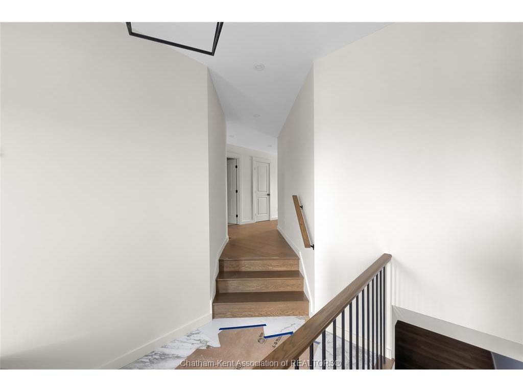 









80


Cabot

Trail,
Chatham,




ON
N7M 0A4

