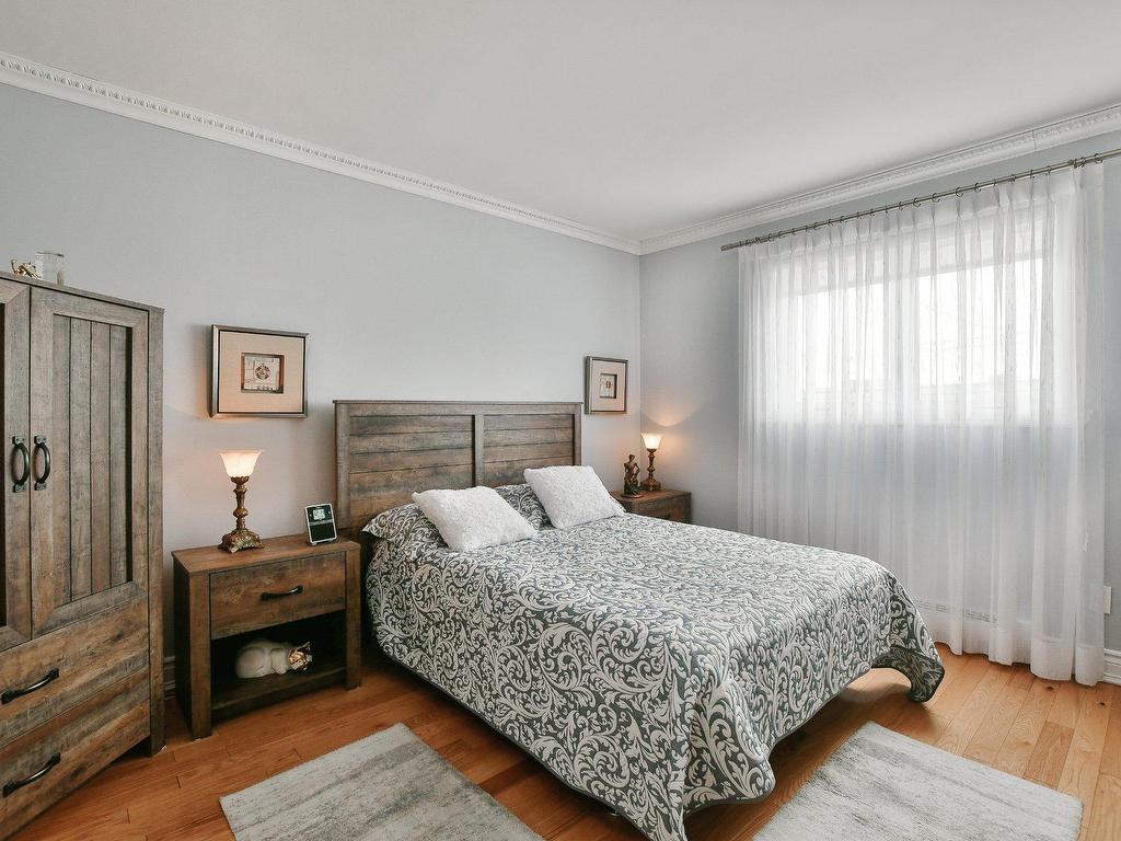 









96


Rue Lapointe

, 20,
Repentigny (Repentigny),




QC
J6A8E6

