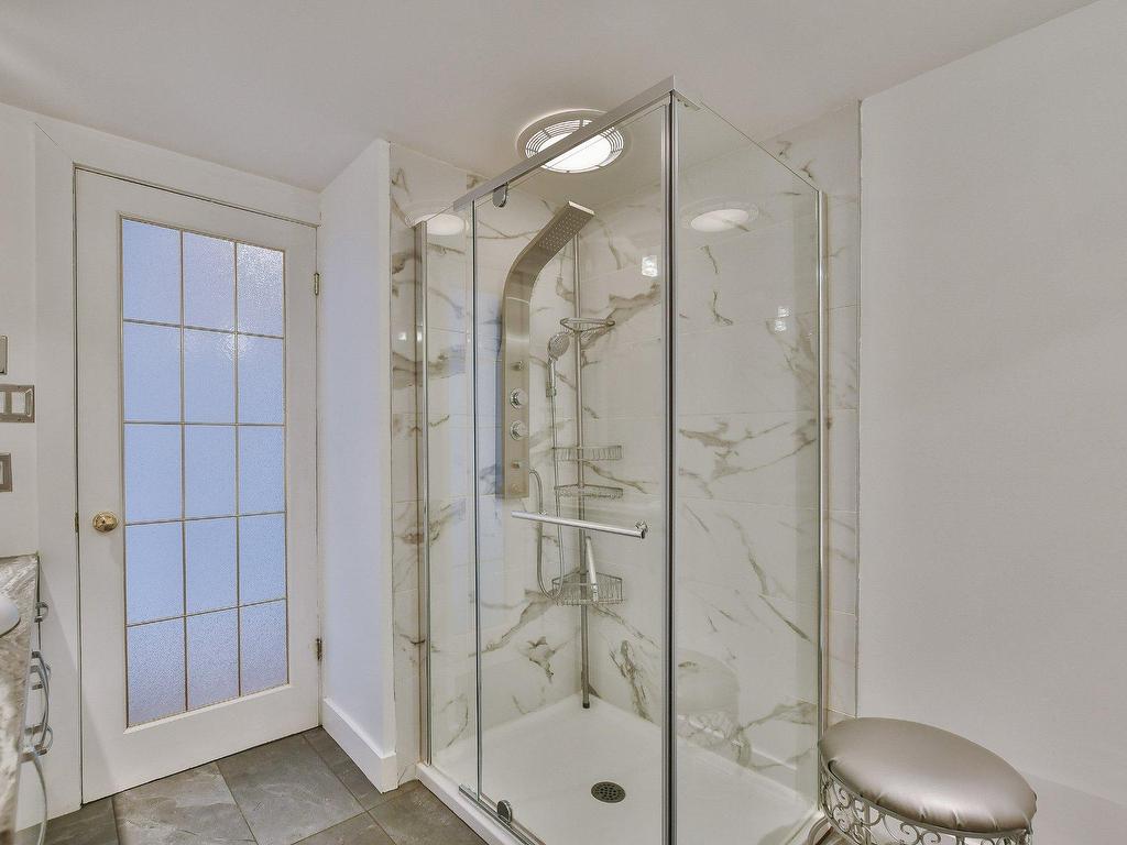 









96


Rue Lapointe

, 20,
Repentigny (Repentigny),




QC
J6A8E6

