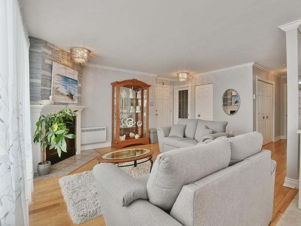 









96


Rue Lapointe

, 20,
Repentigny (Repentigny),




QC
J6A8E6

