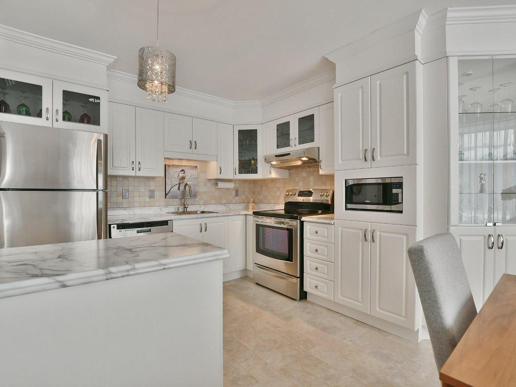 









96


Rue Lapointe

, 20,
Repentigny (Repentigny),




QC
J6A8E6

