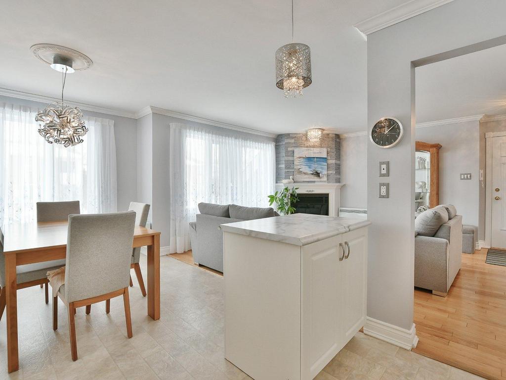 









96


Rue Lapointe

, 20,
Repentigny (Repentigny),




QC
J6A8E6

