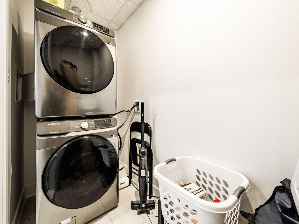 









2175


Rue St-Patrick

, 616,
Montréal (Le Sud-Ouest),




QC
H3K1B4

