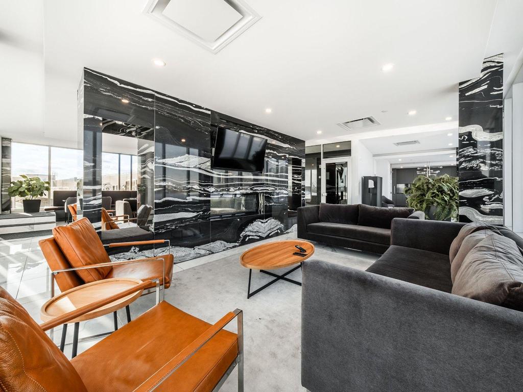 









2175


Rue St-Patrick

, 616,
Montréal (Le Sud-Ouest),




QC
H3K1B4


