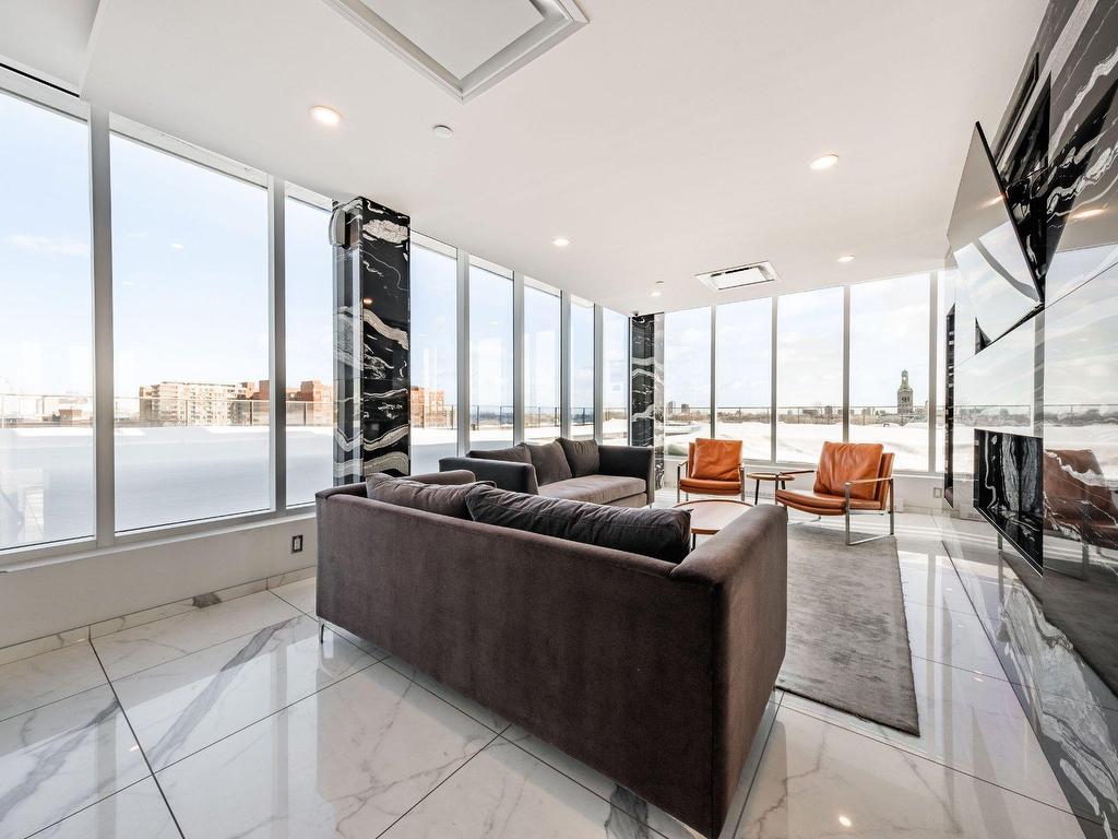 









2175


Rue St-Patrick

, 616,
Montréal (Le Sud-Ouest),




QC
H3K1B4

