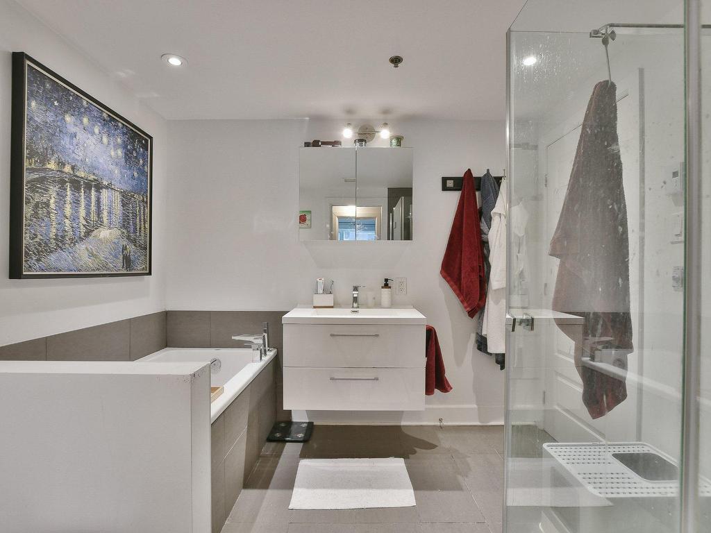 









1045


Rue Wellington

, 1006,
Montréal (Le Sud-Ouest),




QC
H3C1V6

