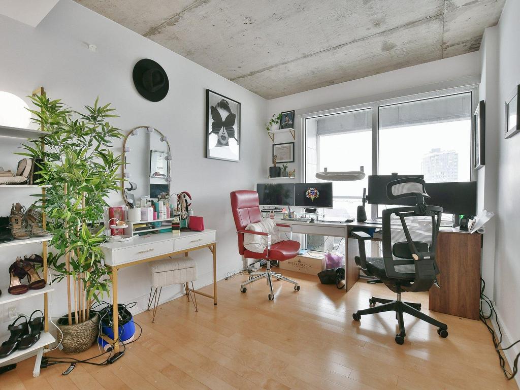 









1045


Rue Wellington

, 1006,
Montréal (Le Sud-Ouest),




QC
H3C1V6

