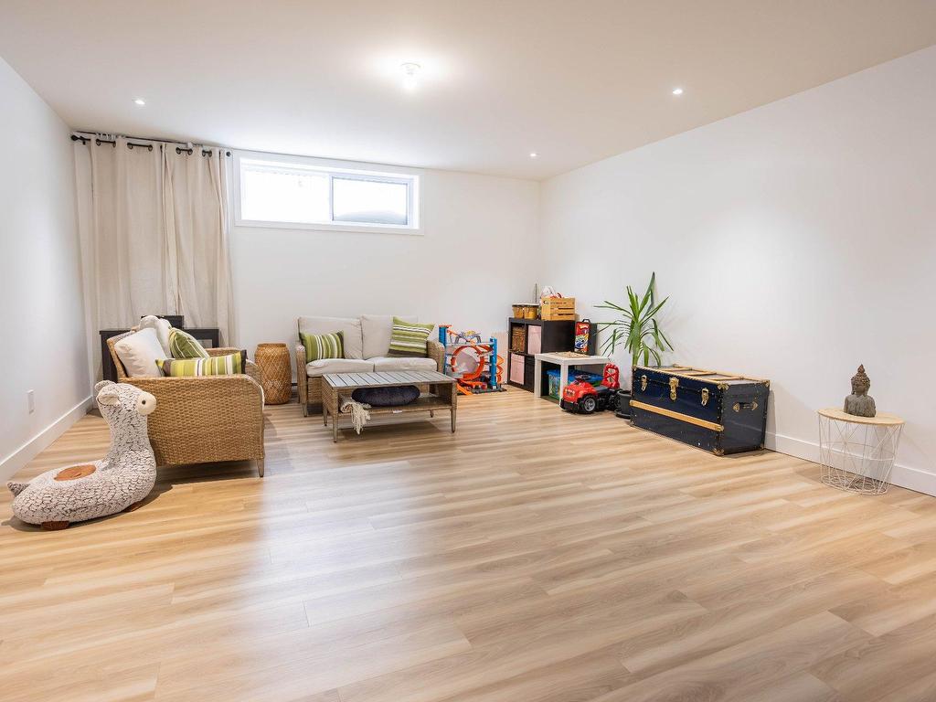 









620


Rue Désaulniers

,
Charette,




QC
G0X1E0

