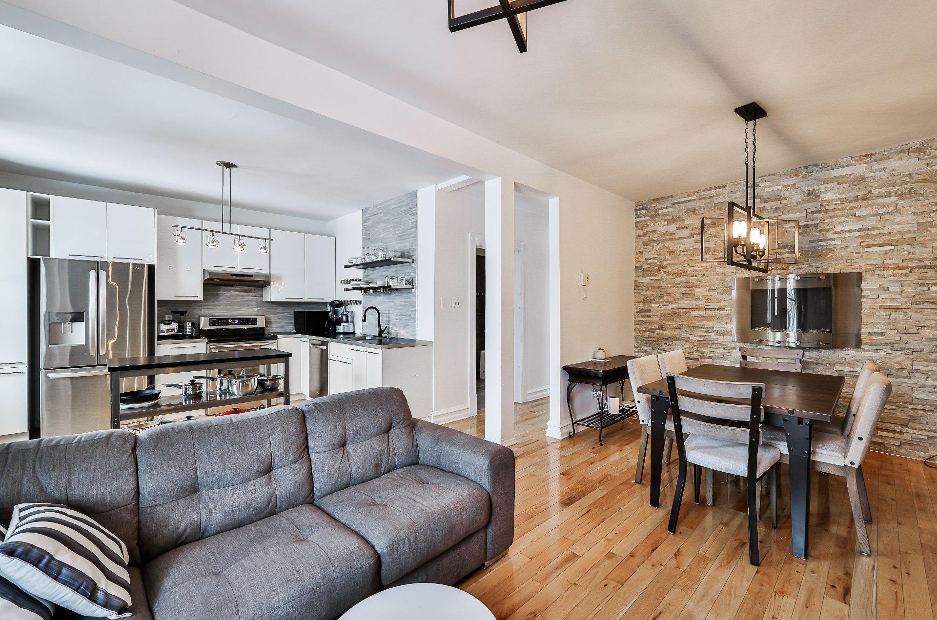 









5208


Av. d'Orléans

,
Montréal (Rosemont/La Petite-Patrie),




QC
H1X2K7

