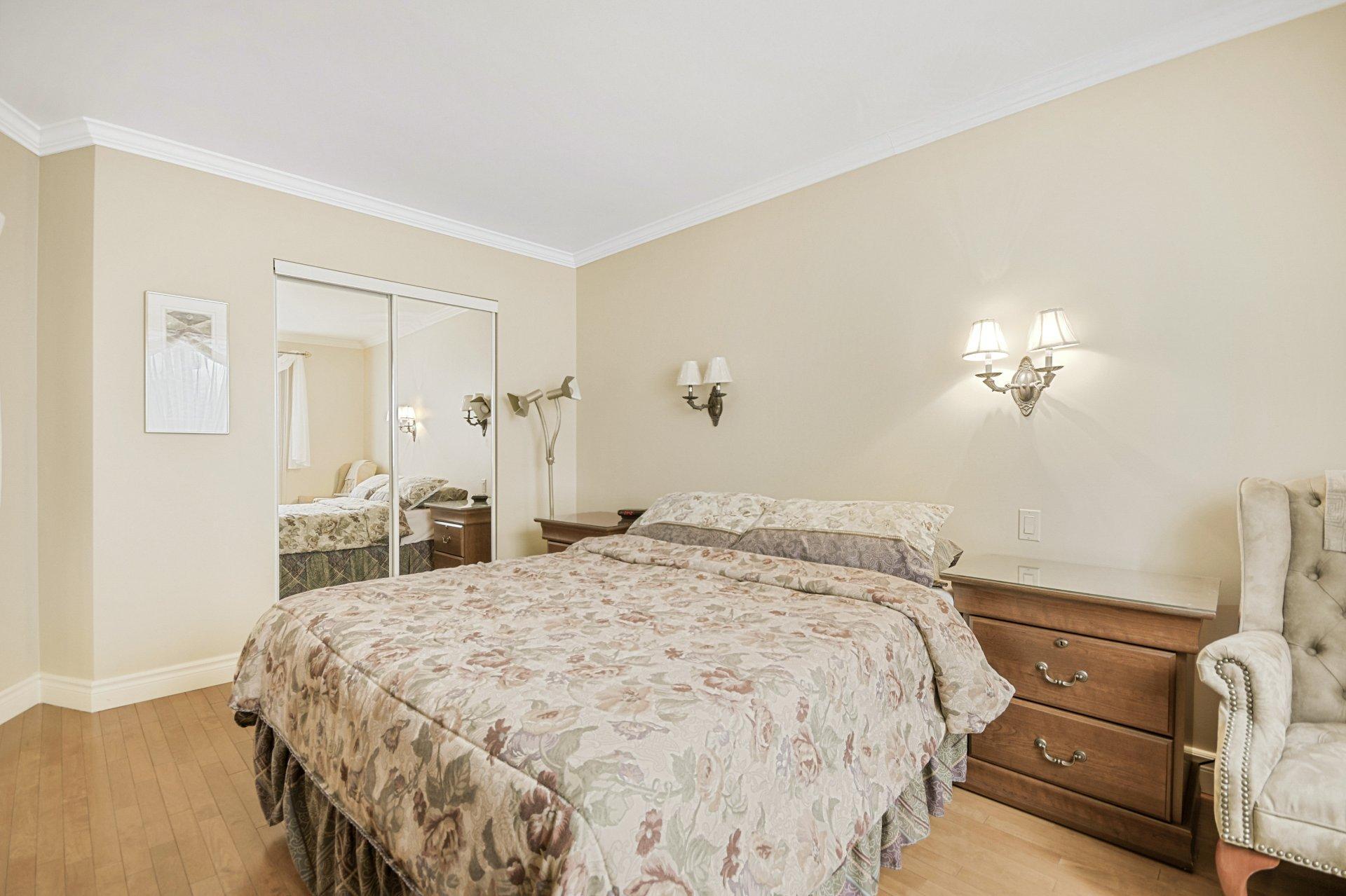 









10400


Rue du Plein-Air

,
Mirabel,




QC
J7J1S8

