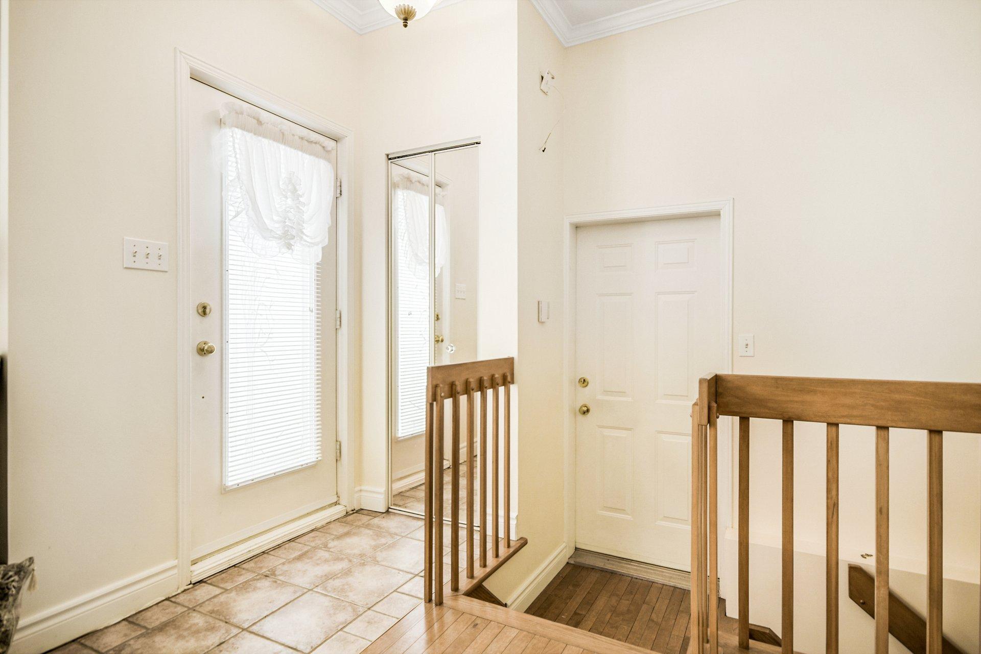 









10400


Rue du Plein-Air

,
Mirabel,




QC
J7J1S8

