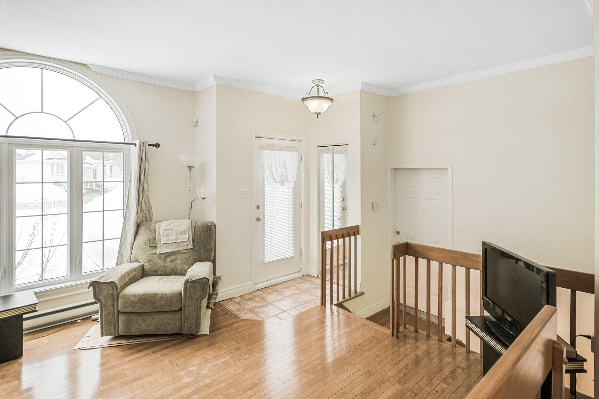 









10400


Rue du Plein-Air

,
Mirabel,




QC
J7J1S8

