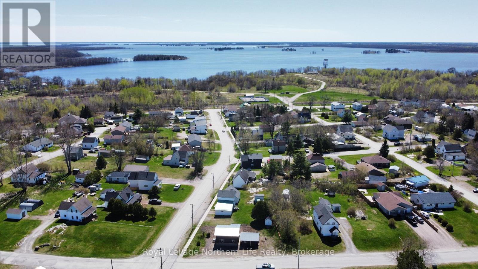 












71 CACHE STREET

,
West Nipissing (Cache Bay),




Ontario
P0H1G0

