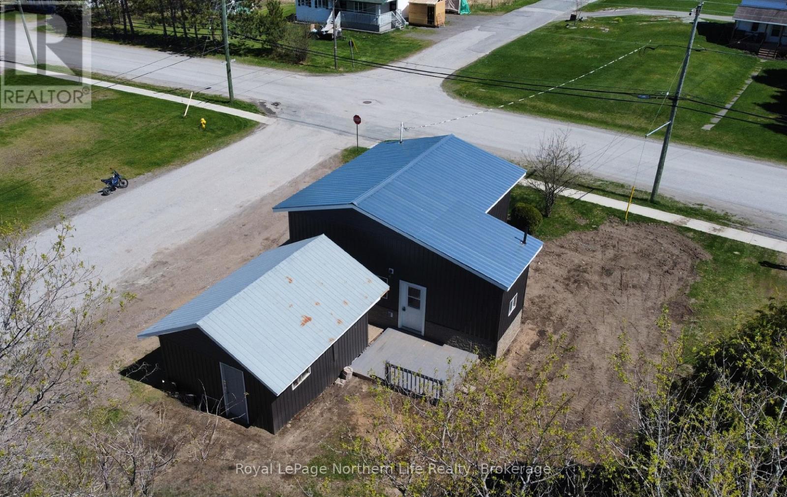 












71 CACHE STREET

,
West Nipissing (Cache Bay),




Ontario
P0H1G0

