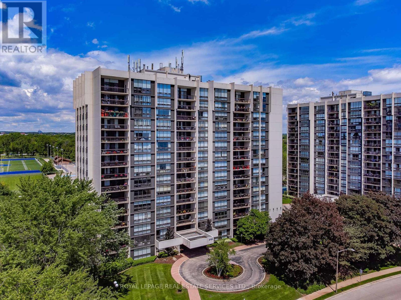 












1106 - 2185 MARINE DRIVE

,
Oakville,




Ontario
L6L5L6

