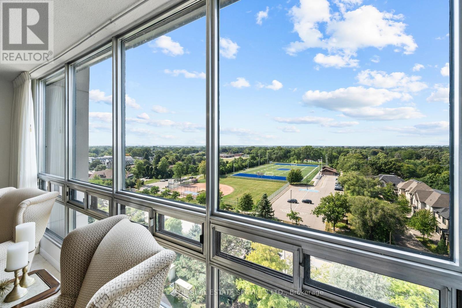 












1106 - 2185 MARINE DRIVE

,
Oakville,




Ontario
L6L5L6

