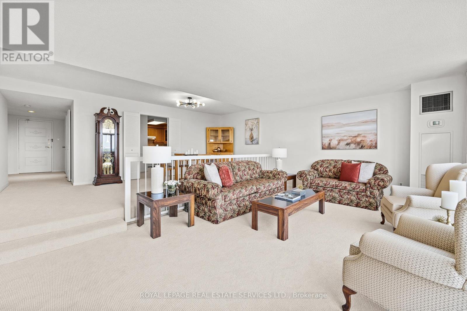 












1106 - 2185 MARINE DRIVE

,
Oakville,




Ontario
L6L5L6

