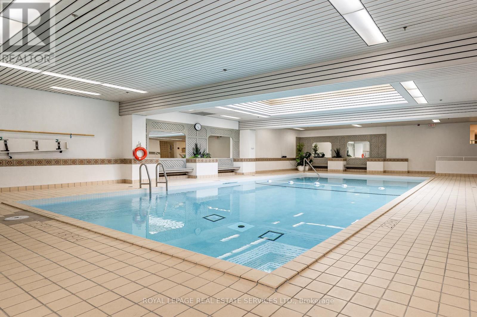 












1106 - 2185 MARINE DRIVE

,
Oakville,




Ontario
L6L5L6

