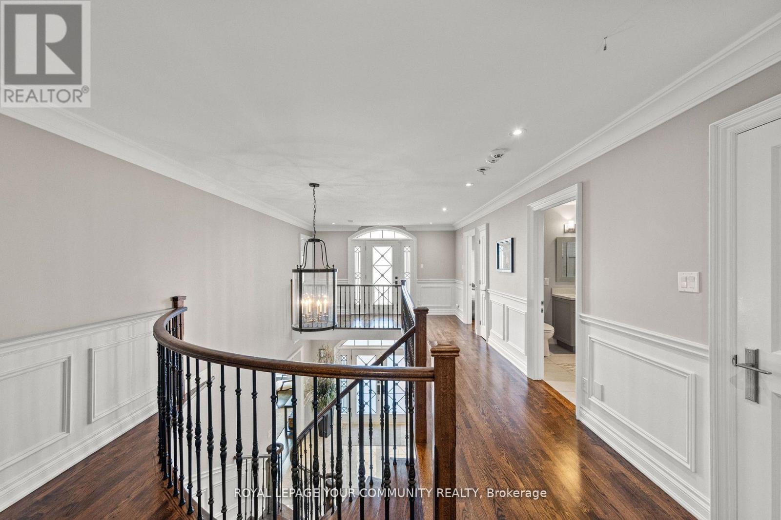 












6 MAGISTRALE COURT

,
Richmond Hill,




Ontario
L4C0H3

