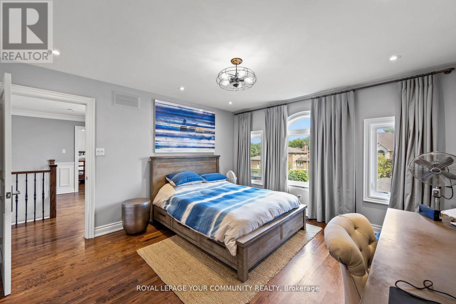 












6 MAGISTRALE COURT

,
Richmond Hill,




Ontario
L4C0H3

