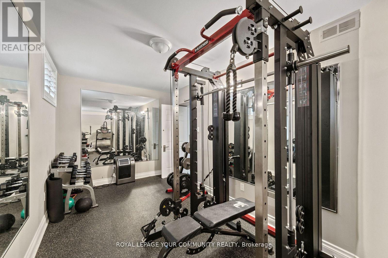 












6 MAGISTRALE COURT

,
Richmond Hill,




Ontario
L4C0H3

