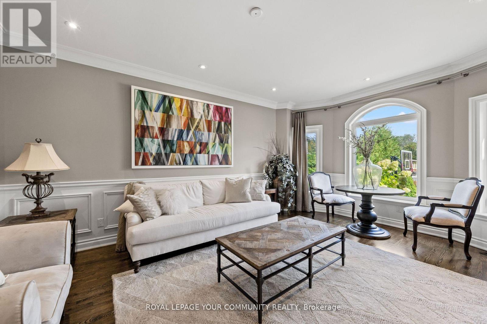 












6 MAGISTRALE COURT

,
Richmond Hill,




Ontario
L4C0H3

