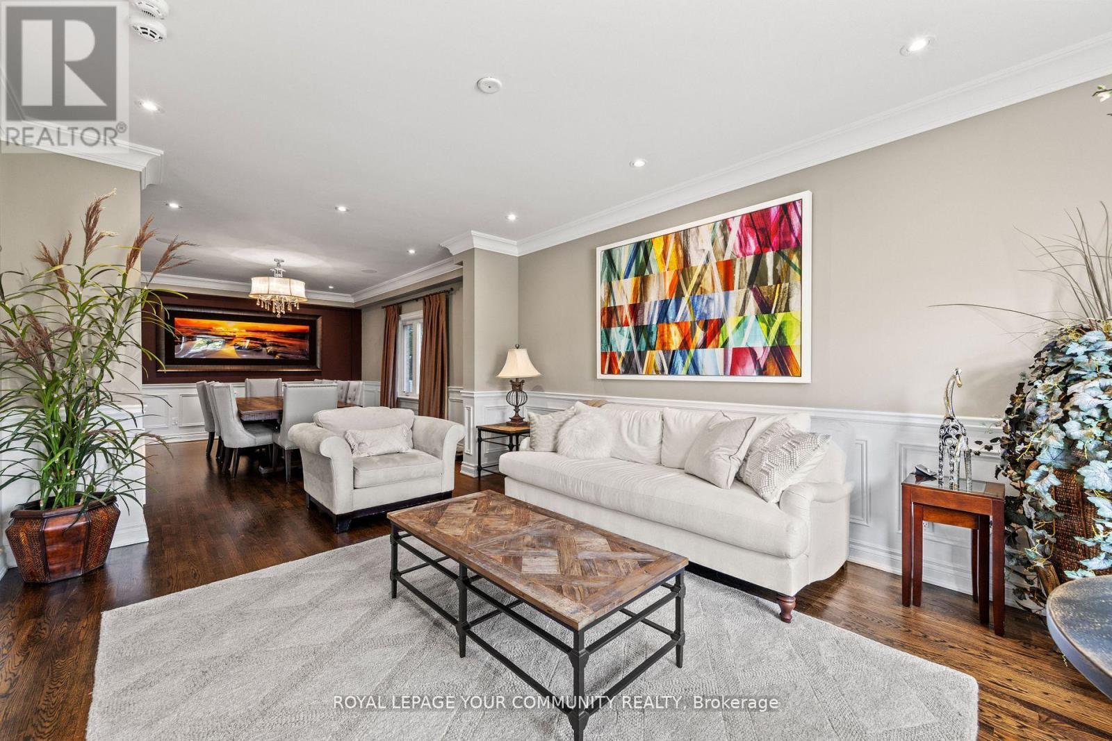 












6 MAGISTRALE COURT

,
Richmond Hill,




Ontario
L4C0H3

