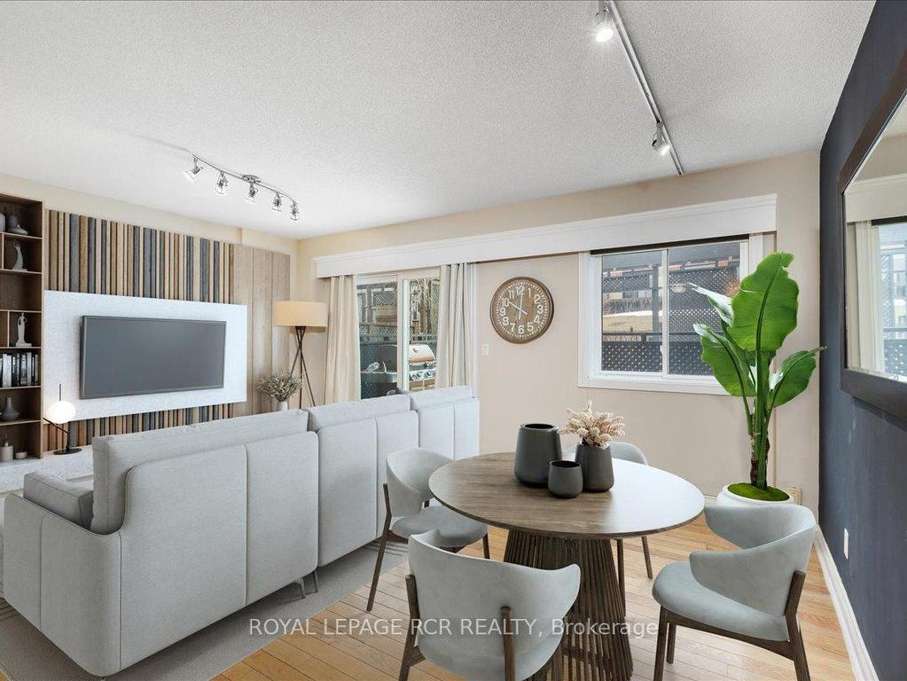 









315


Crowder

Boulevard,
Newmarket,




ON
L3Y 8J6

