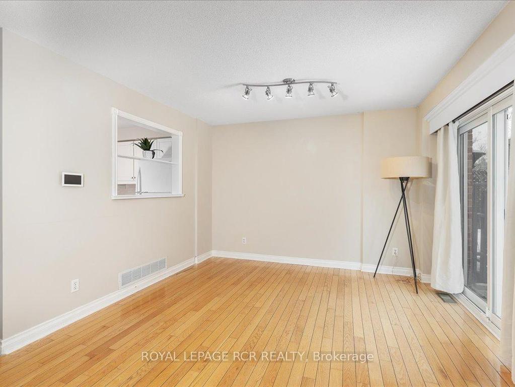 









315


Crowder

Boulevard,
Newmarket,




ON
L3Y 8J6

