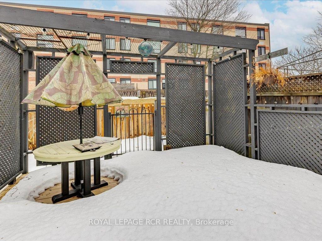 









315


Crowder

Boulevard,
Newmarket,




ON
L3Y 8J6

