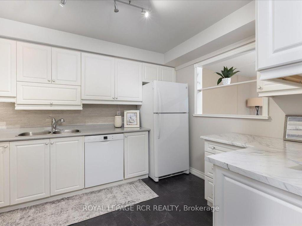 









315


Crowder

Boulevard,
Newmarket,




ON
L3Y 8J6


