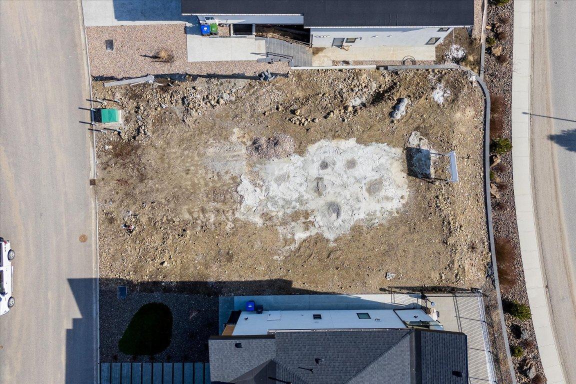 









Lot 59


Malbec

Place,
West Kelowna,







BC
V4T 3B4

