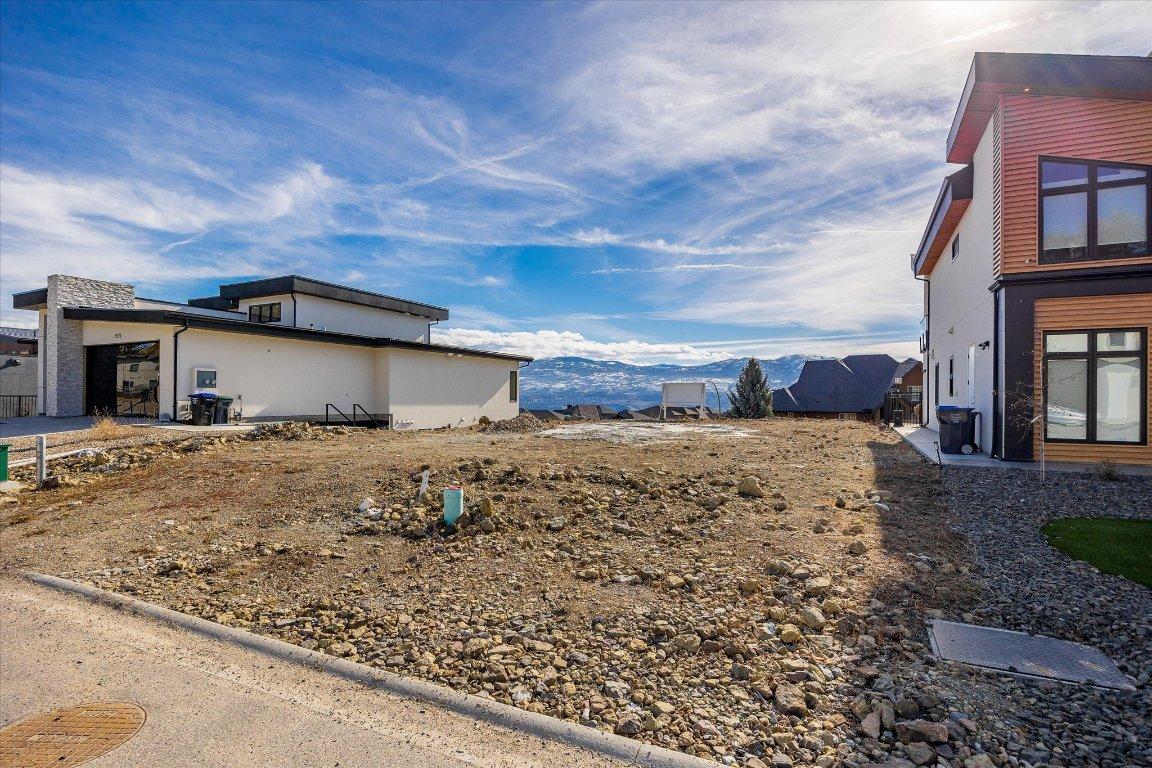 









Lot 59


Malbec

Place,
West Kelowna,







BC
V4T 3B4

