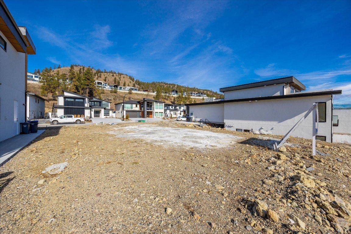 









Lot 59


Malbec

Place,
West Kelowna,







BC
V4T 3B4


