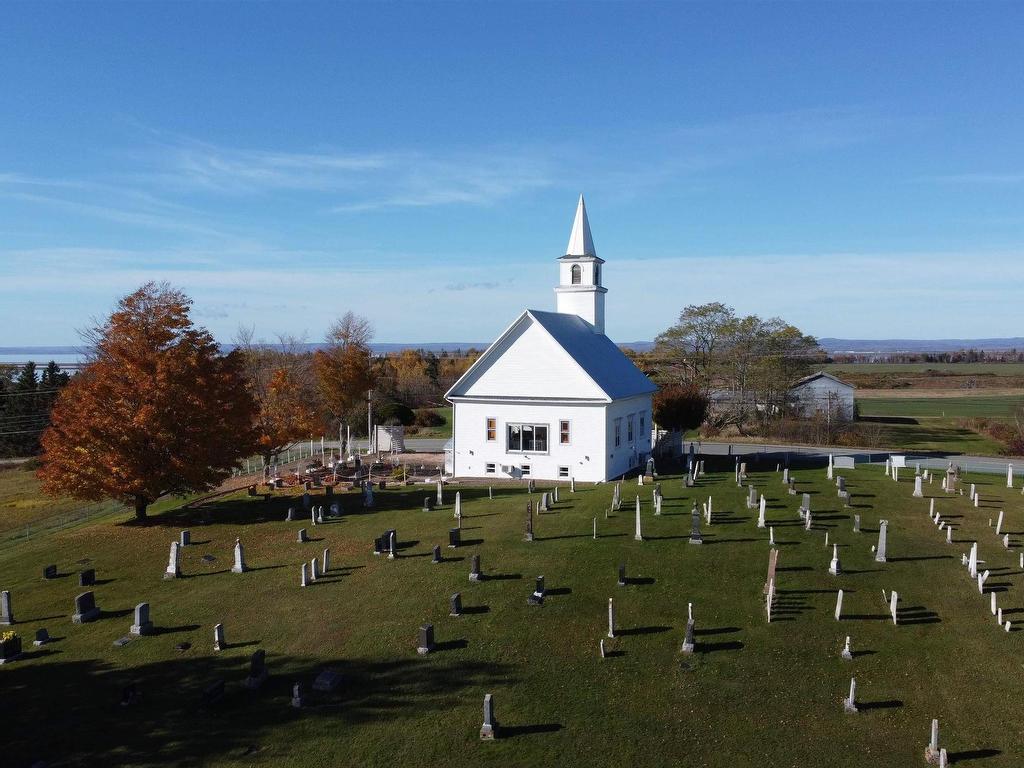 












8096 Highway 215 Highway

,
Selma,




NS
B0N 1T0

