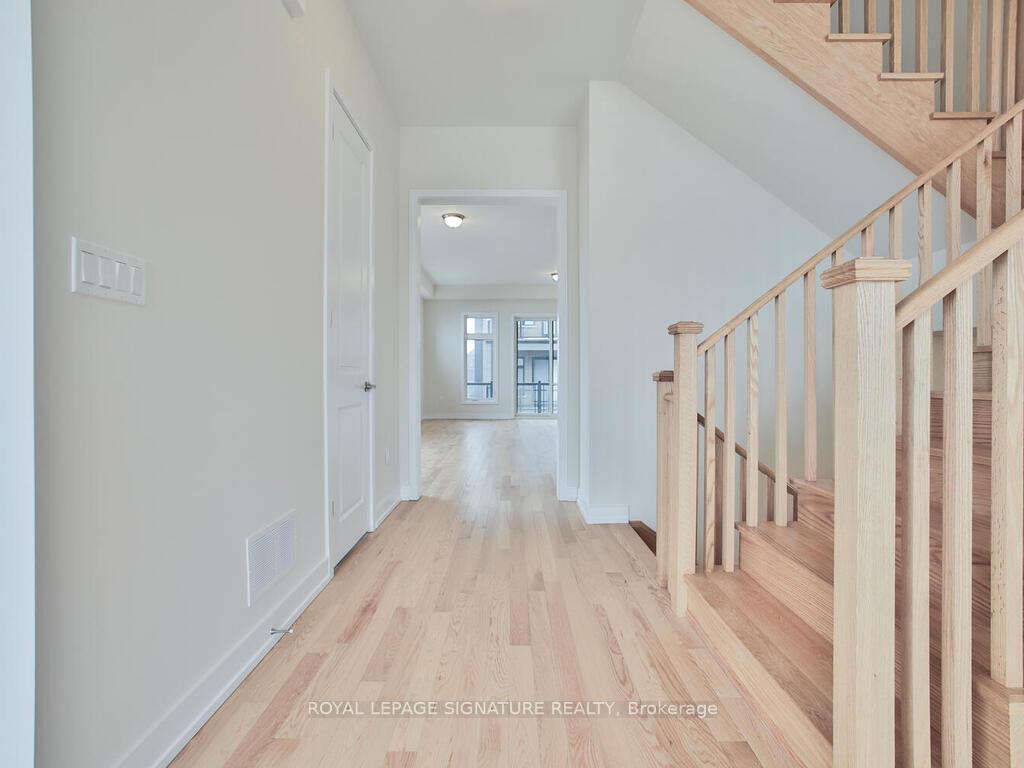 









3148


Perkins

Way,
Oakville,




ON
L6H 7Z1

