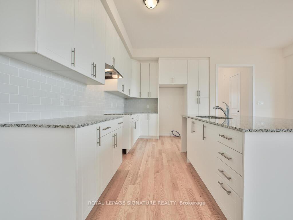 









3148


Perkins

Way,
Oakville,




ON
L6H 7Z1

