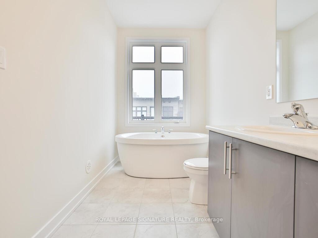 









3148


Perkins

Way,
Oakville,




ON
L6H 7Z1

