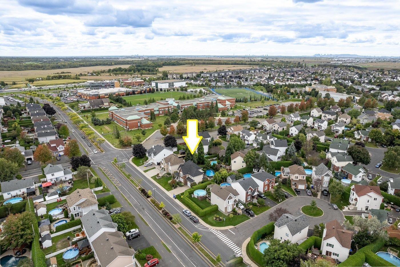 









712


Boul. N.-P.-Lapierre

,
Sainte-Julie,




QC
J3E2G6

