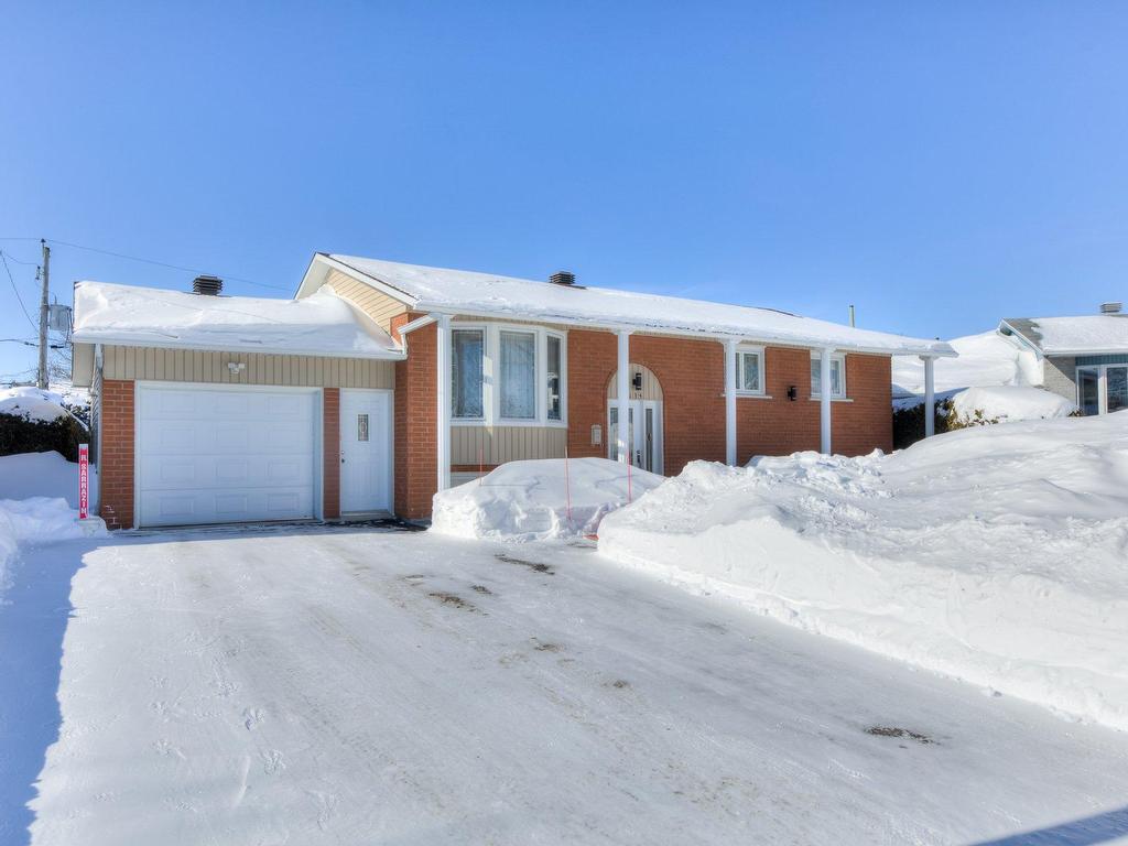 









134


32e Avenue

,
Saint-Eustache,




QC
J7P3X7

