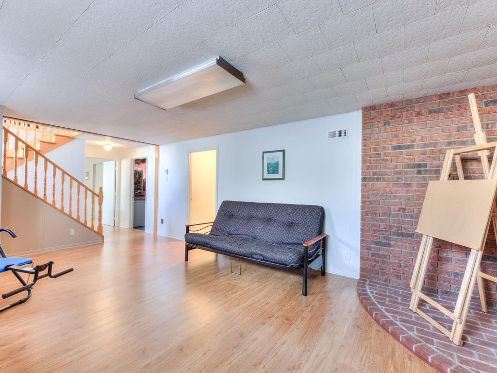 









134


32e Avenue

,
Saint-Eustache,




QC
J7P3X7

