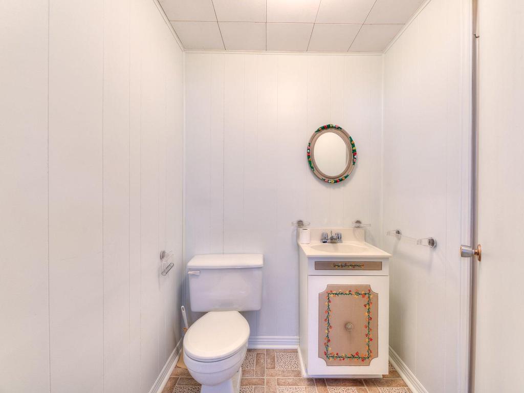 









134


32e Avenue

,
Saint-Eustache,




QC
J7P3X7

