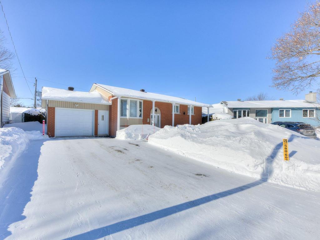 









134


32e Avenue

,
Saint-Eustache,




QC
J7P3X7

