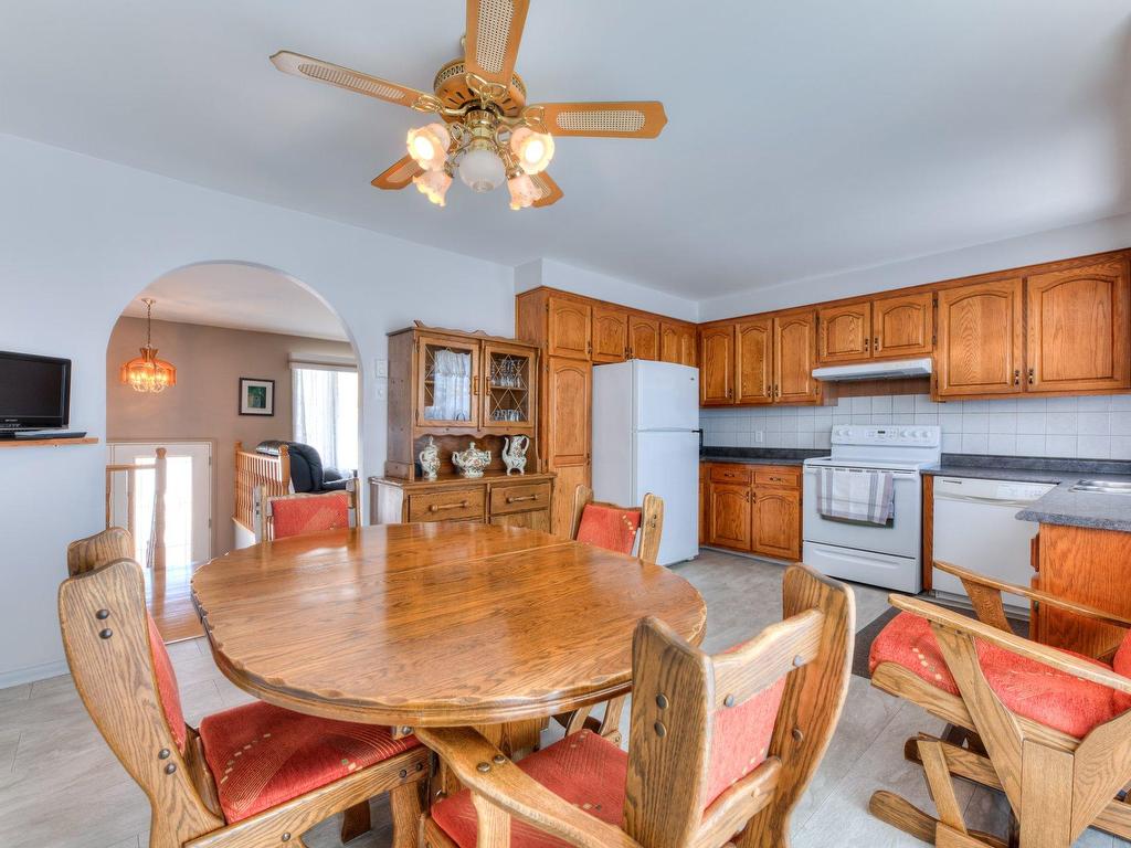 









134


32e Avenue

,
Saint-Eustache,




QC
J7P3X7


