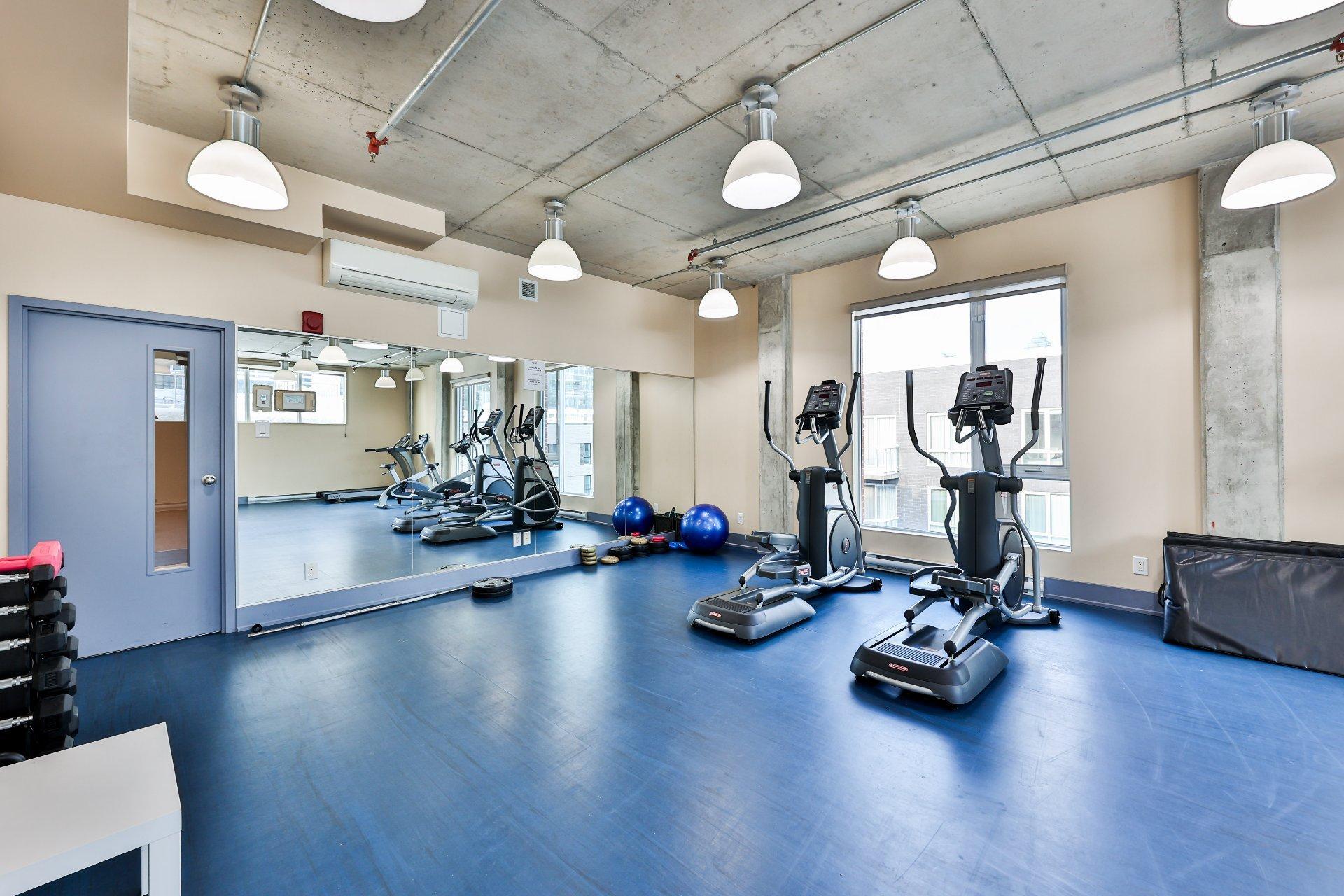 









1235


Rue Bishop

, 406,
Montréal (Ville-Marie),




QC
H3G0A6

